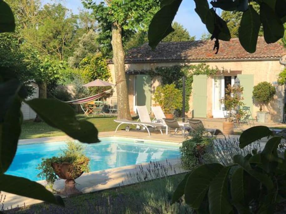 Gite 2-4 Couchages Situe Dans Un Magnifique Jardin Saint-Vivien  Buitenkant foto